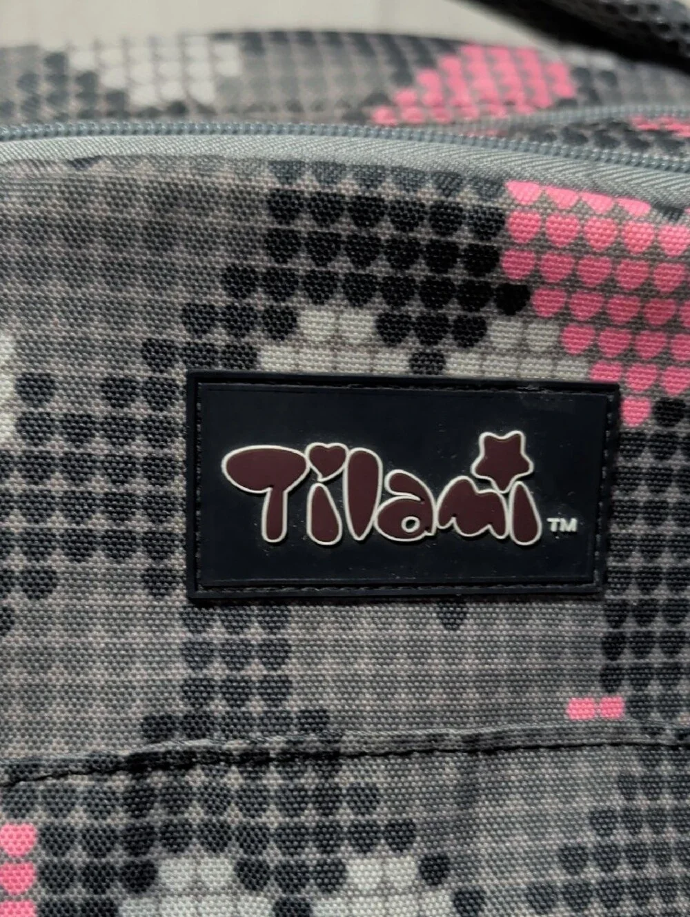 Tilami Girls Gray & Pink Heart Print Backpack With Wheels And Pull Handle